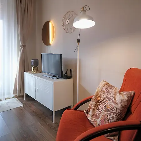 **mountain** Views Just Next To The Gondola Lift * 班斯科